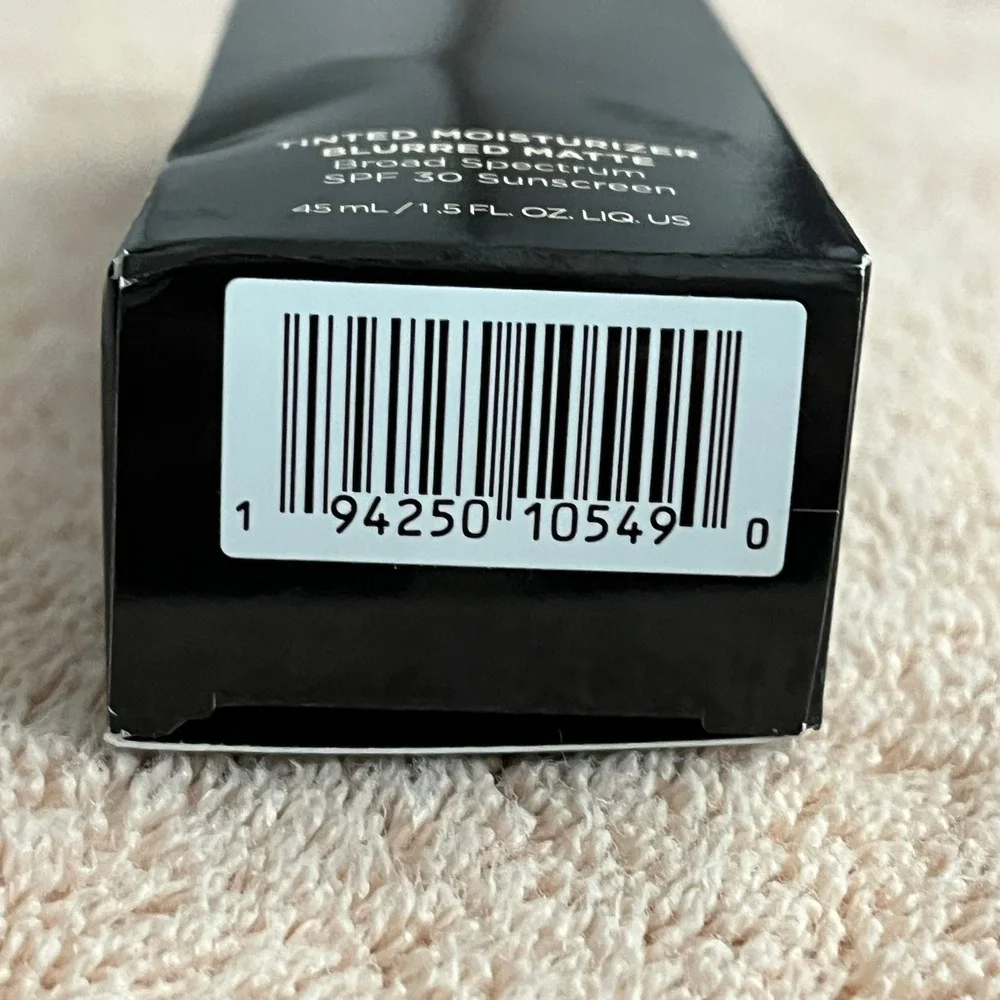 Laura Mercier Tinted Moisturizer Women 1.5oz 2C Oak Blurred Matte SPF 30 NIB